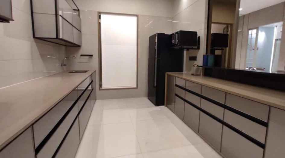 Unique-Vistas-Gallery-Kitchen